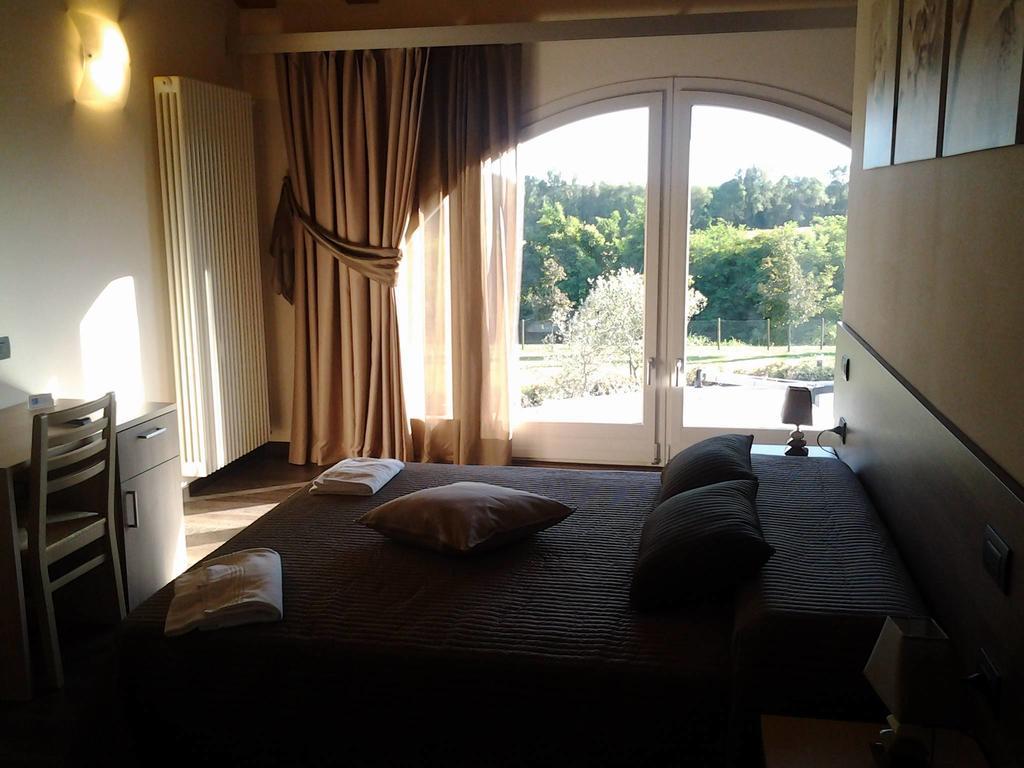 Agrialloggi La Palazzina Curtarolo ห้อง รูปภาพ