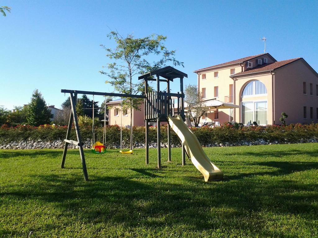 Agrialloggi La Palazzina Curtarolo ห้อง รูปภาพ